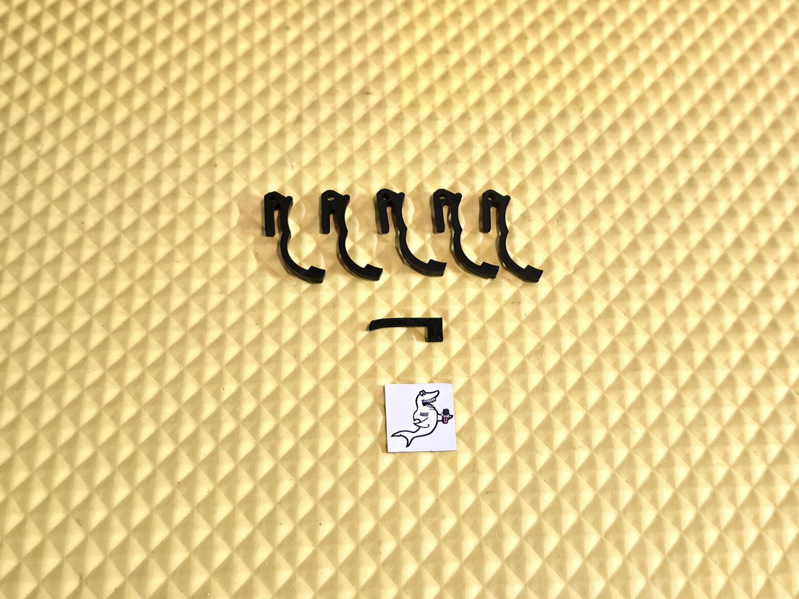 (5) VM150, VM200, VM250 Coin Mech Fingers and (1) Anti - Reverse Dog