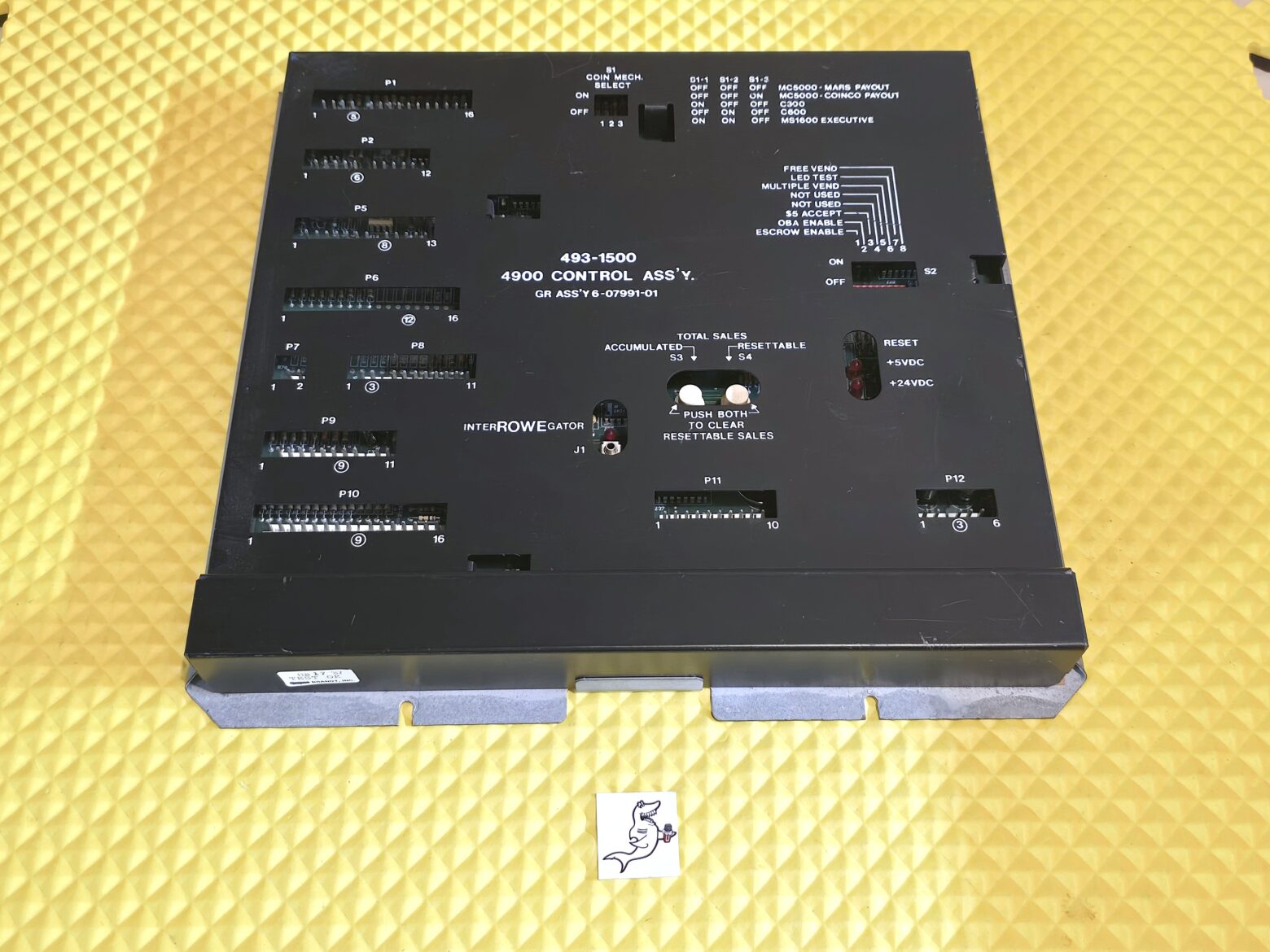 ROWE 4900 Snack Machine Control Board 493-1500 / Version 1.61